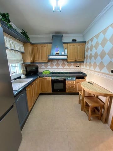 3 bedroom Apartment for sale in Cómpeta - € 170,000 (Ref: 7957134)