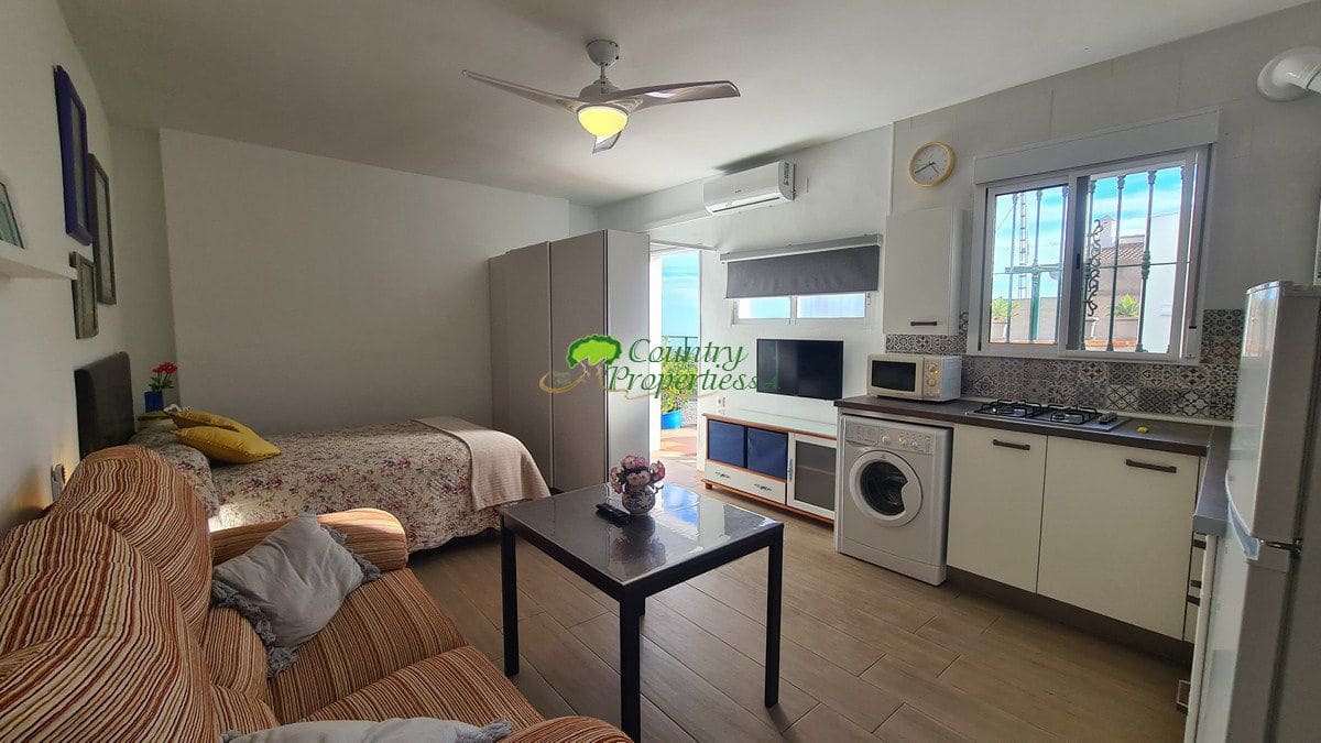 4 bedroom Finca/Country House for sale in Arenas - € 398,000 (Ref: 7966647)