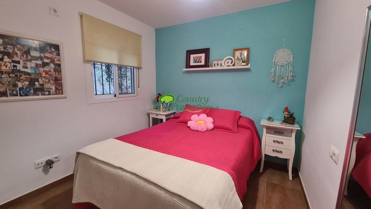 4 bedroom Finca/Country House for sale in Arenas - € 398,000 (Ref: 7966647)