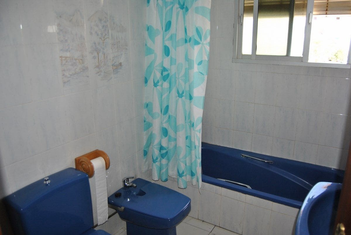 5 bedroom Townhouse for sale in Competa - € 470,000 (Ref: 7982617)