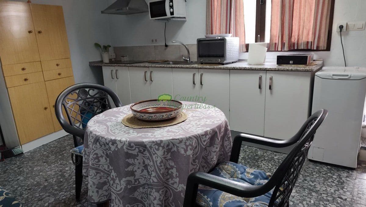 5 bedroom Townhouse for sale in Competa - € 470,000 (Ref: 7982617)