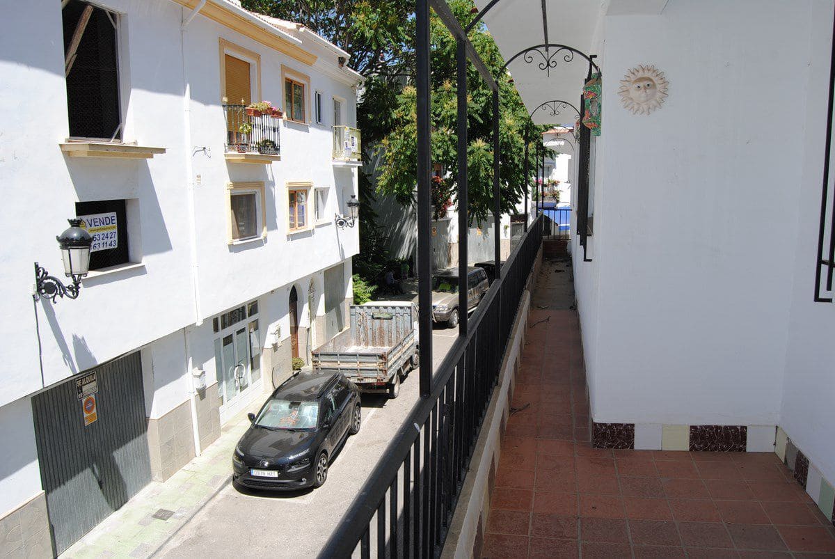 4 sypialnia Dom na sprzedaż w Competa z garażem - 179 000 € (Ref: 7982621)