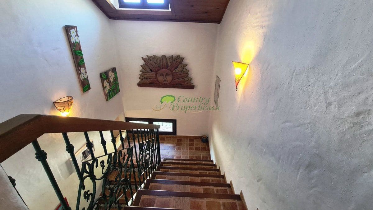 4 chambre Finca/Maison de Campagne à vendre à Canillas de Albaida - 650 000 € (Ref: 8151356)