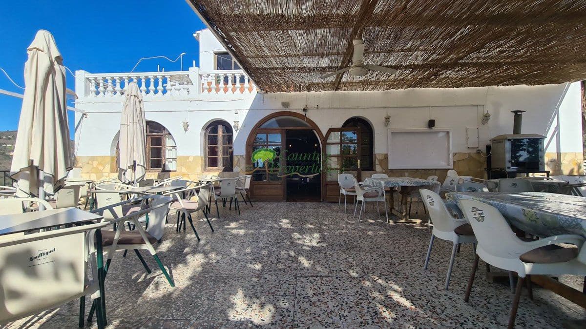 5 soveværelse Finca/Landehus til salg i Competa - € 695.000 (Ref: 8176528)