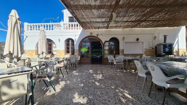 5 soveværelse Finca/Landehus til salg i Cómpeta - € 695.000 (Ref: 8176528)