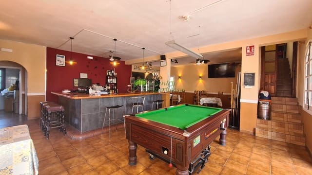 5 soveværelse Finca/Landehus til salg i Cómpeta - € 695.000 (Ref: 8176528)