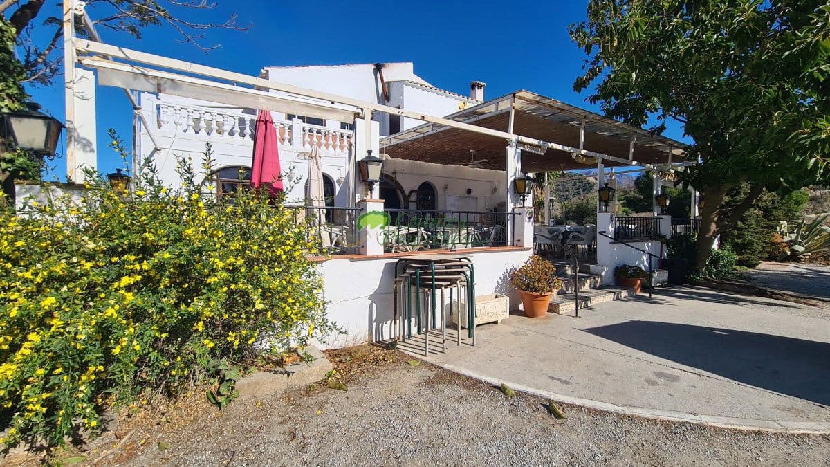 5 soveværelse Finca/Landehus til salg i Competa - € 695.000 (Ref: 8176528)