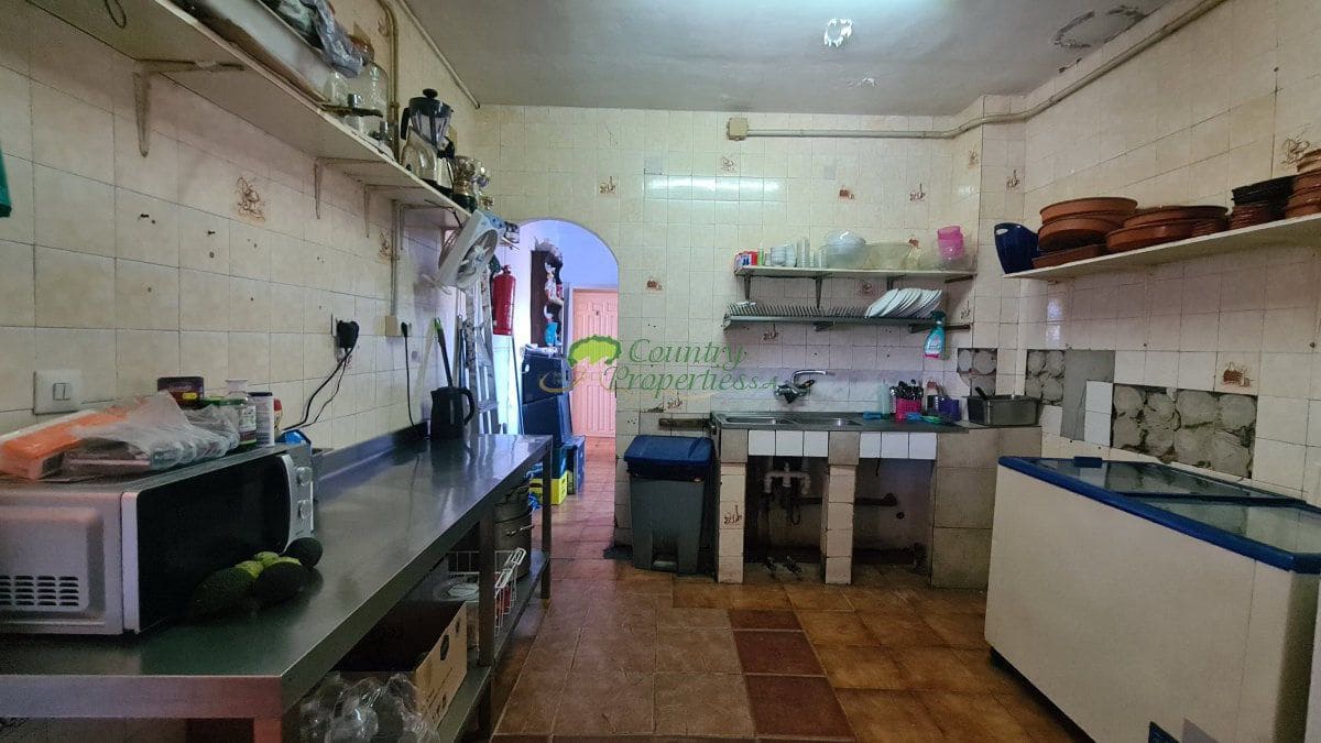 5 soveværelse Finca/Landehus til salg i Competa - € 695.000 (Ref: 8176528)