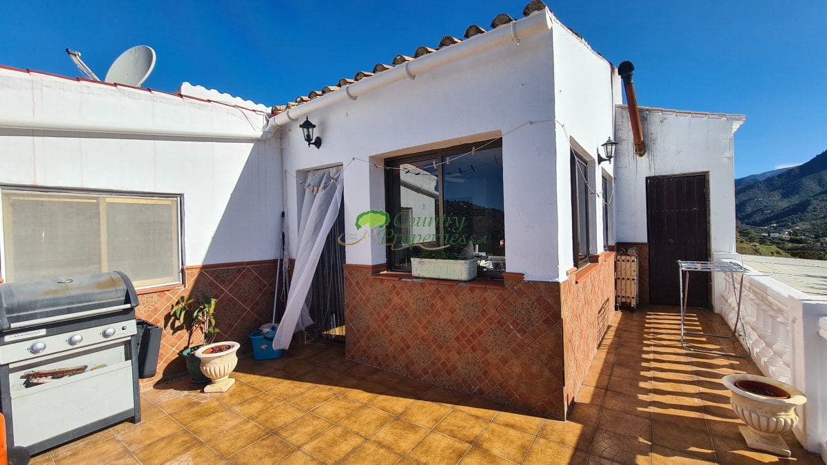 5 soveværelse Finca/Landehus til salg i Competa - € 695.000 (Ref: 8176528)