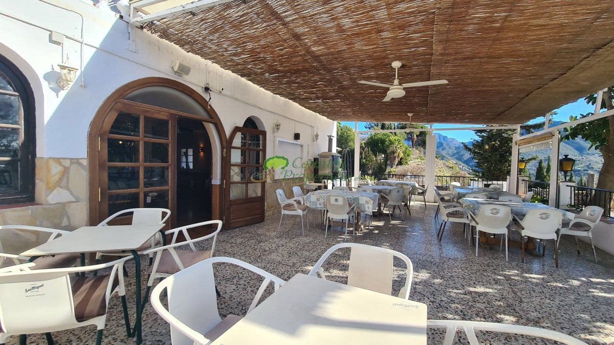 5 soveværelse Finca/Landehus til salg i Competa - € 695.000 (Ref: 8176528)