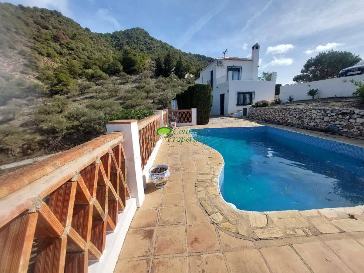 2 bedroom Finca/Country House for sale in Frigiliana - € 520,000 (Ref: 8196624)
