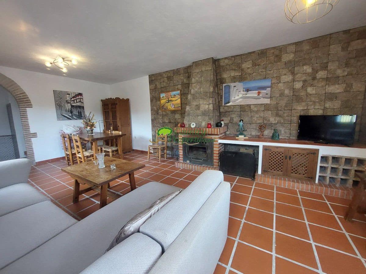 2 bedroom Finca/Country House for sale in Frigiliana - € 520,000 (Ref: 8196624)
