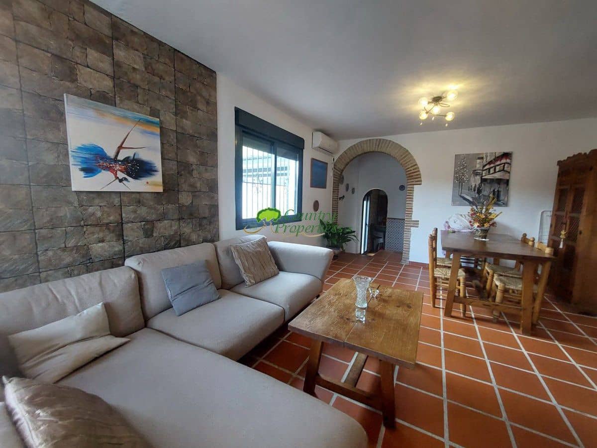 2 bedroom Finca/Country House for sale in Frigiliana - € 520,000 (Ref: 8196624)