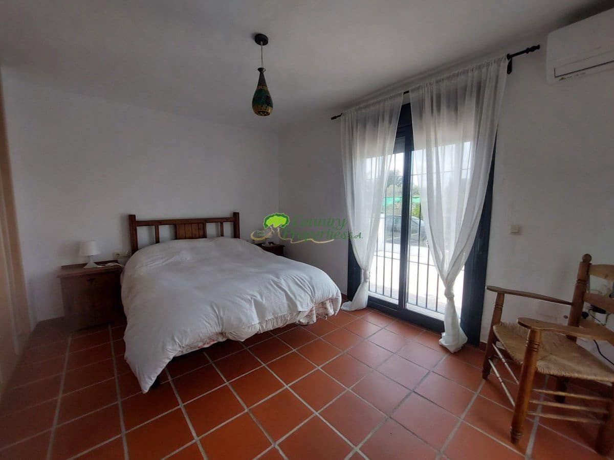 2 bedroom Finca/Country House for sale in Frigiliana - € 520,000 (Ref: 8196624)