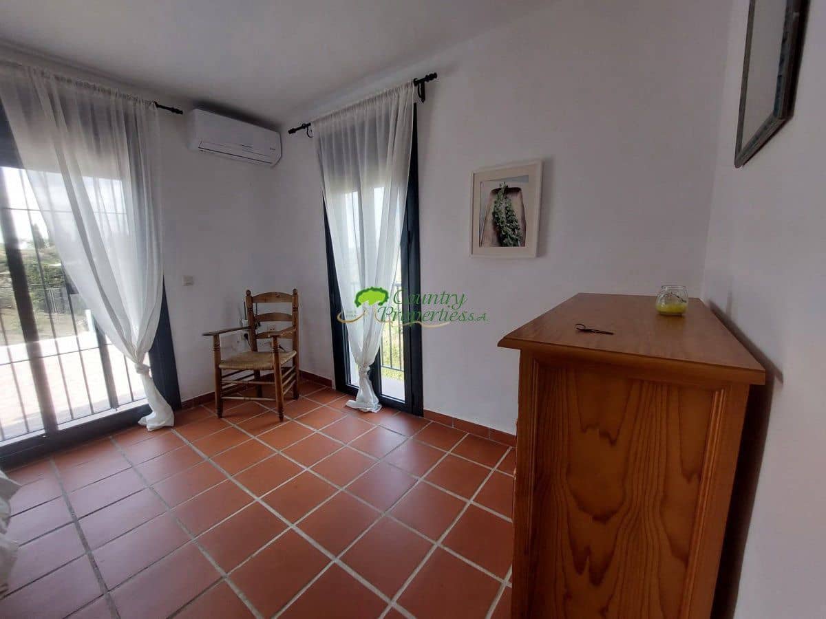 2 bedroom Finca/Country House for sale in Frigiliana - € 520,000 (Ref: 8196624)