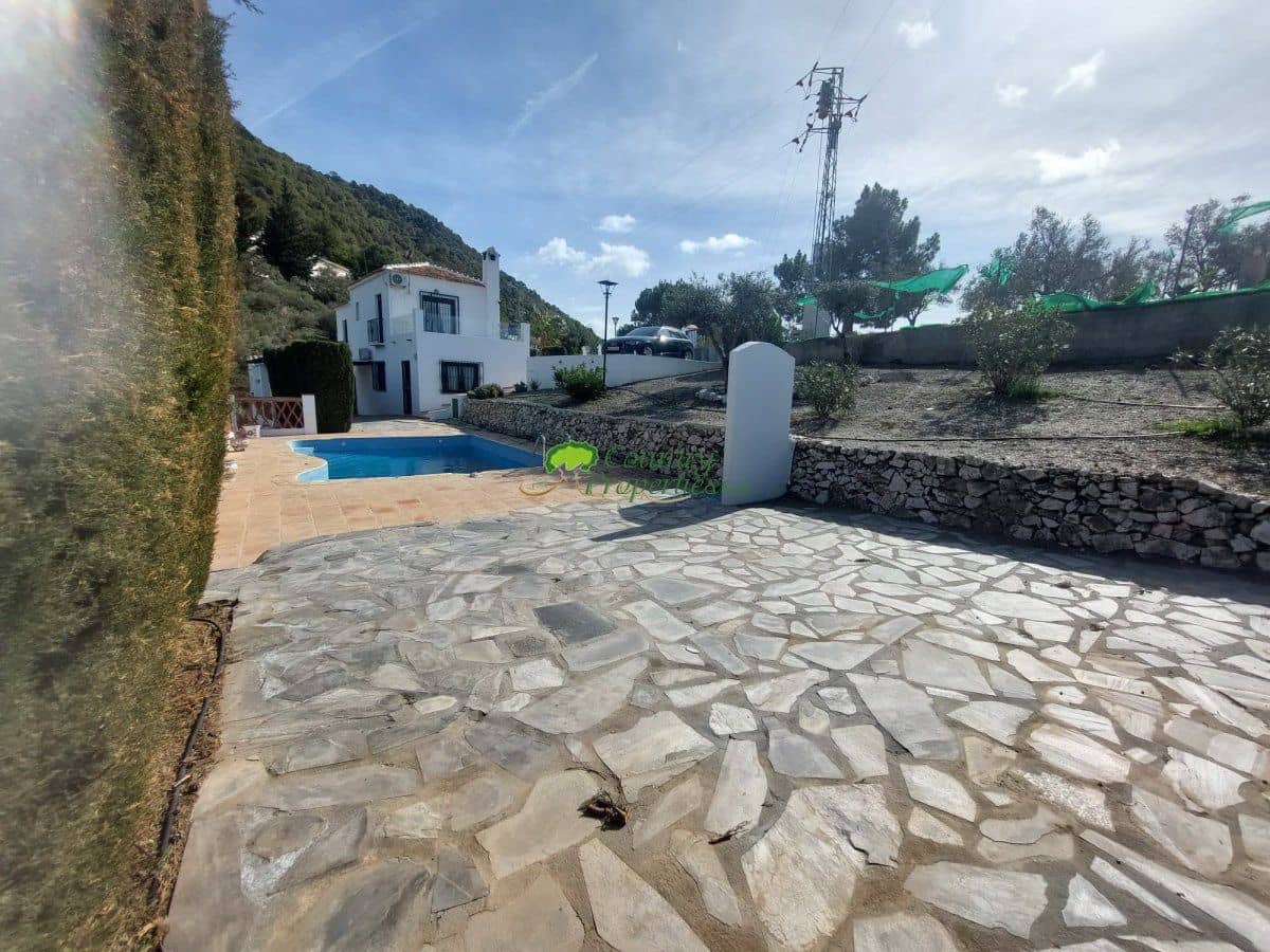 2 bedroom Finca/Country House for sale in Frigiliana - € 520,000 (Ref: 8196624)