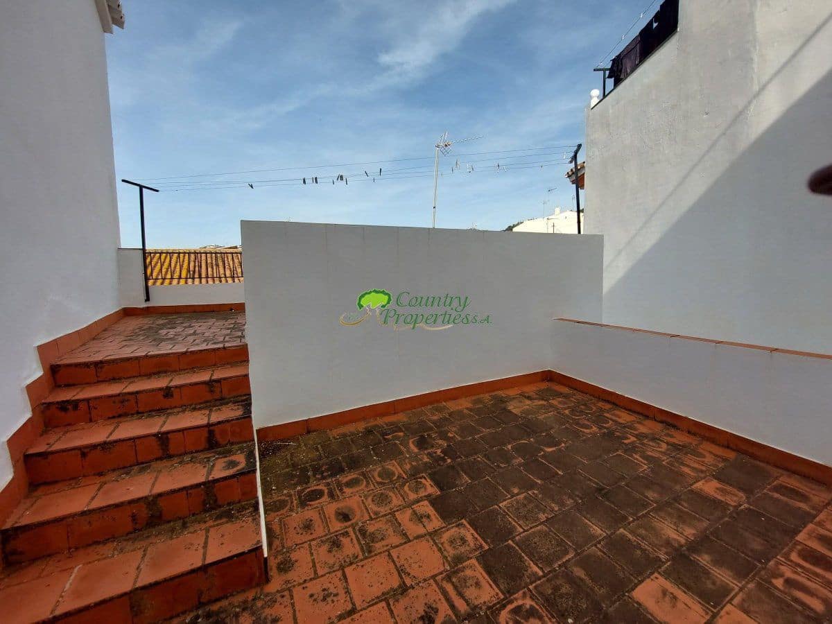 Casa de 3 habitaciones en Torrox en venta - 155.000 € (Ref: 8212775)