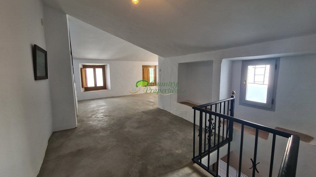 3 sypialnia Dom na sprzedaż w Competa - 161 000 € (Ref: 8365618)