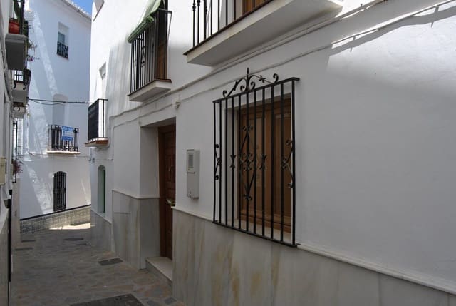 3 Zimmer Haus zu verkaufen in Cómpeta - 161.000 € (Ref: 8365618)