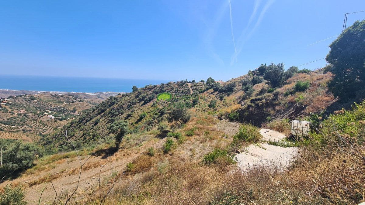 Rakentamaton maa myytävänä paikassa Sayalonga - 90 000 € (Ref: 8394621)