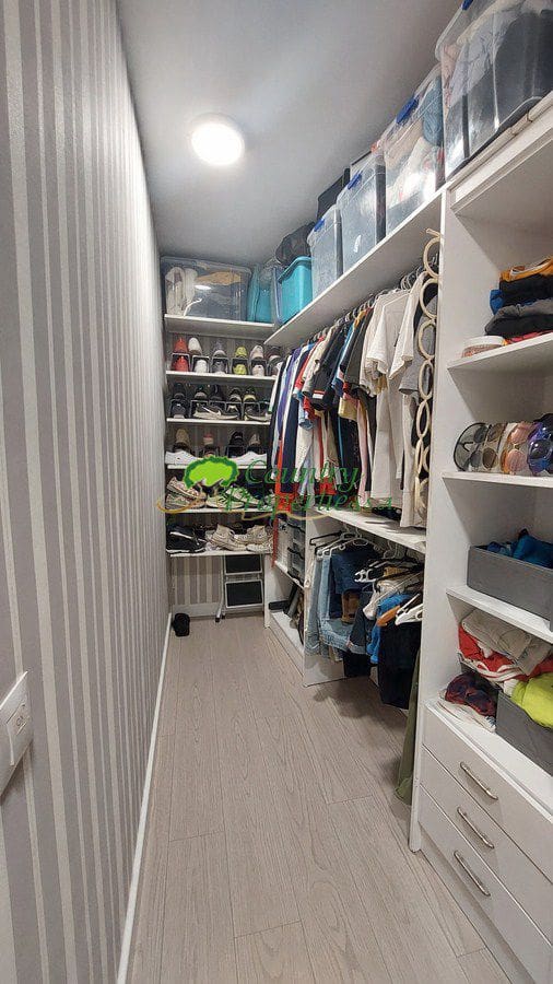 4 bedroom Villa for sale in Velez-Malaga with garage - € 1,200,000 (Ref: 8428428)