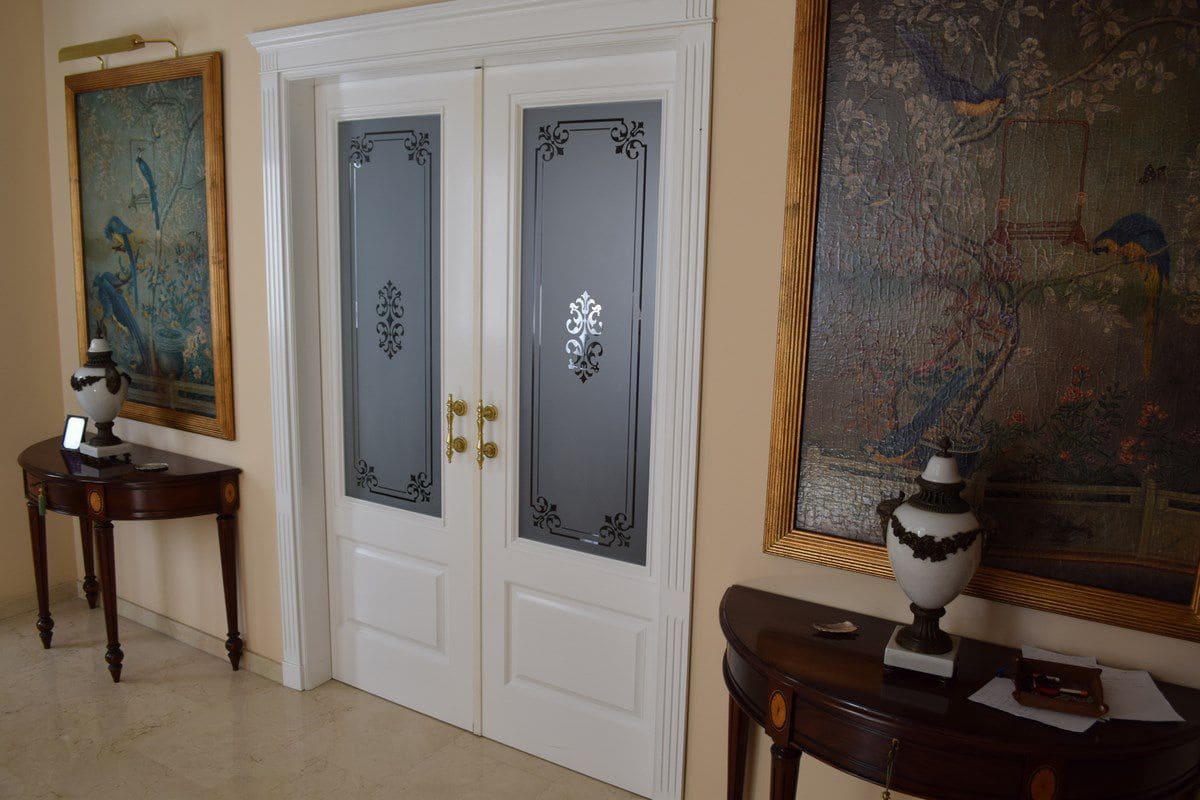 4 bedroom Villa for sale in Velez-Malaga with garage - € 1,200,000 (Ref: 8428428)