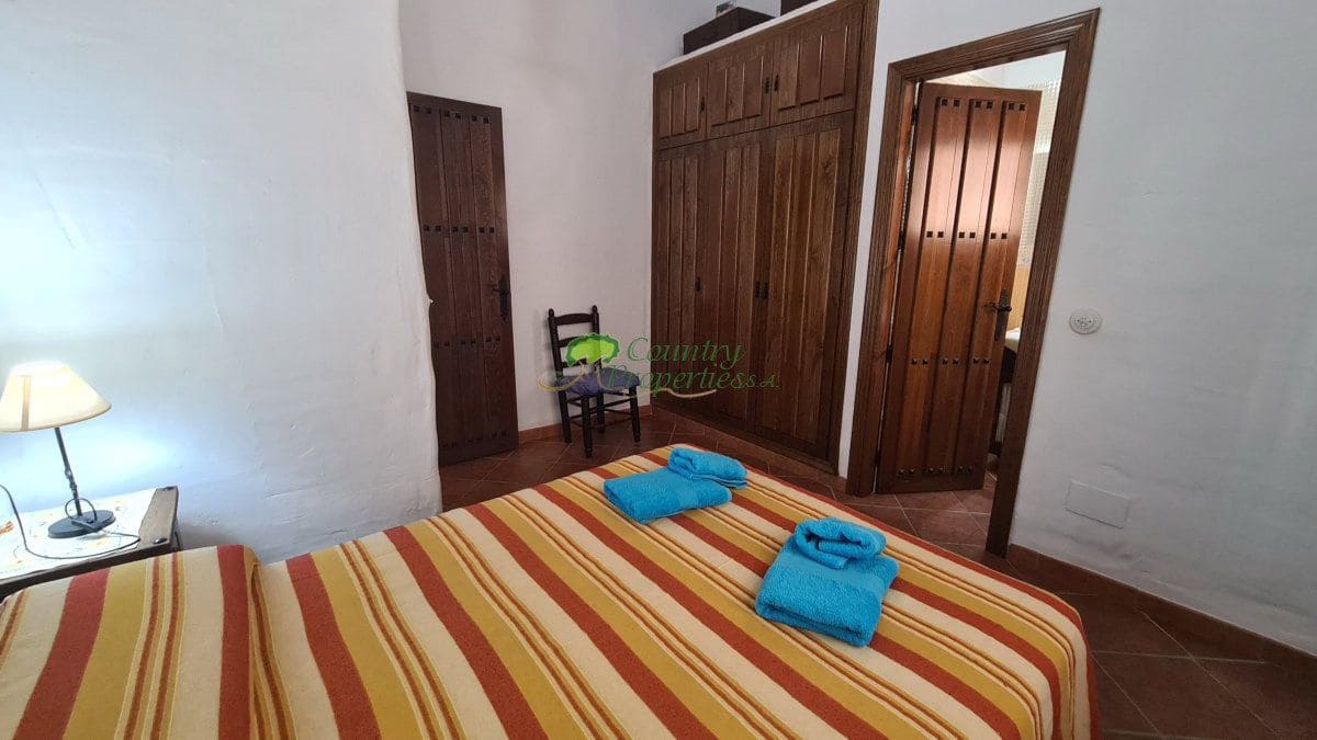 3 soveværelse Finca/Landehus til salg i Competa - € 365.000 (Ref: 8433998)