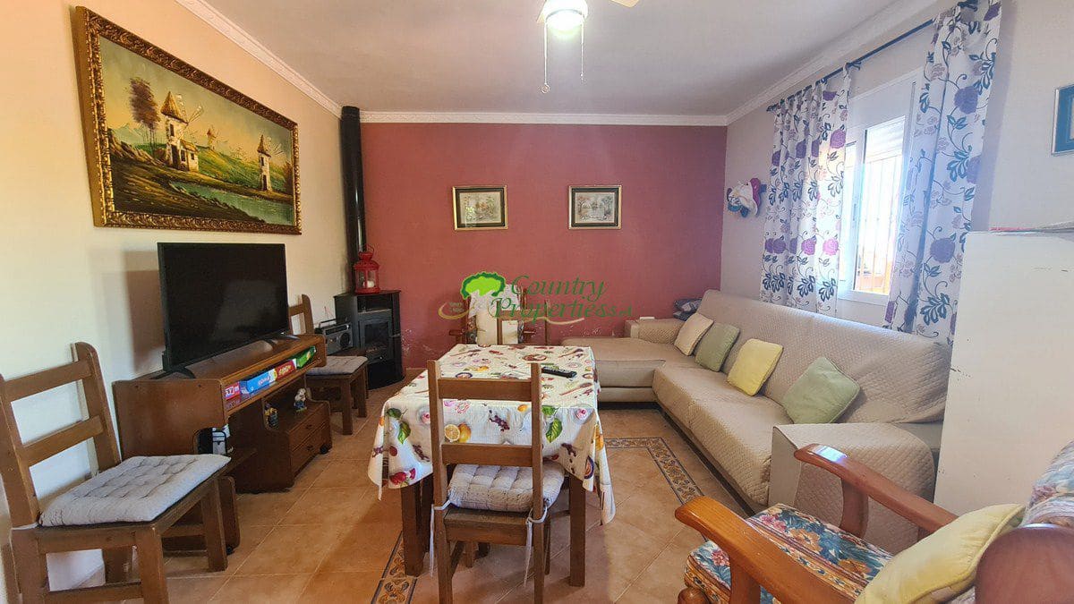 3 soveværelse Finca/Landehus til salg i Canillas de Albaida - € 286.000 (Ref: 8438401)