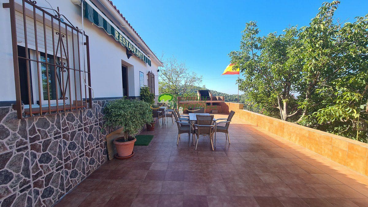 3 soveværelse Finca/Landehus til salg i Canillas de Albaida - € 286.000 (Ref: 8438401)