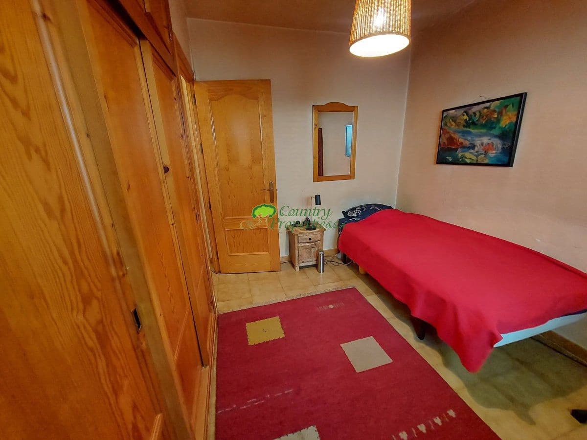 4 sovrum Finca/Hus på landet till salu i Alcaucin med garage - 334 000 € (Ref: 8473579)