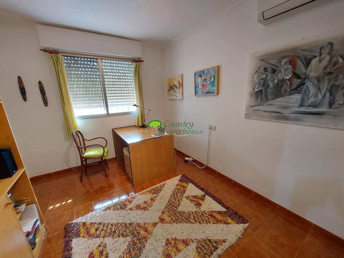 4 sovrum Finca/Hus på landet till salu i Alcaucin med garage - 334 000 € (Ref: 8473579)