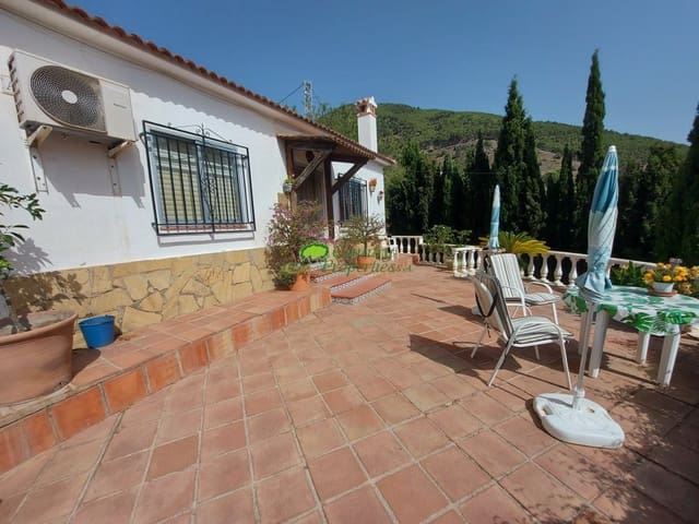 4 sovrum Finca/Hus på landet till salu i Alcaucín med garage - 334 000 € (Ref: 8473579)