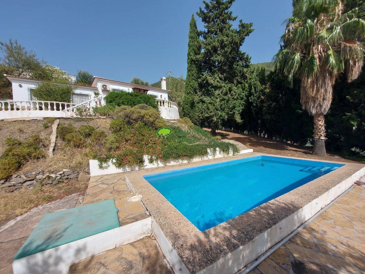 4 sovrum Finca/Hus på landet till salu i Alcaucin med garage - 334 000 € (Ref: 8473579)