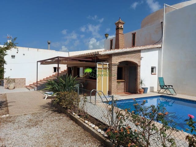3 chambre Finca/Maison de Campagne à vendre à Lagos, Vélez-Málaga avec garage - 449 000 € (Ref: 8518999)