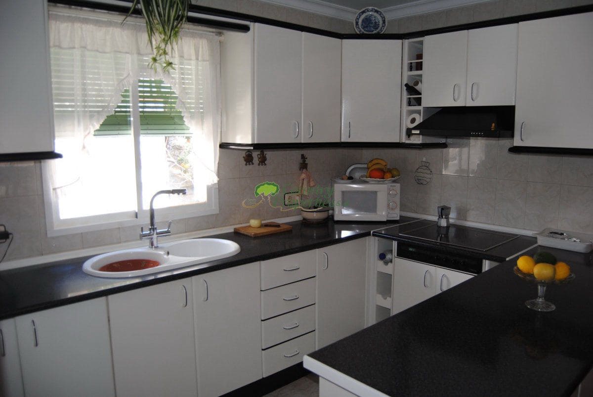 8 camera da letto Casa in vendita in Competa - 390.000 € (Rif: 8527558)