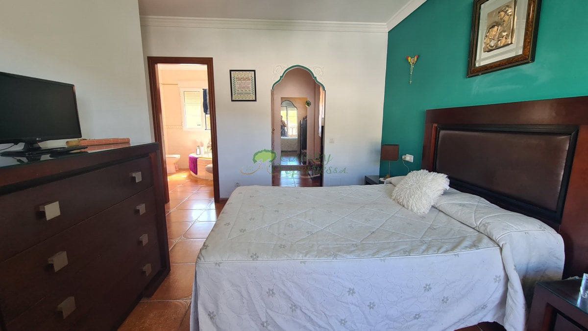 4 soverom Hus til salgs i Canillas de Albaida - € 437 000 (Ref: 8538151)