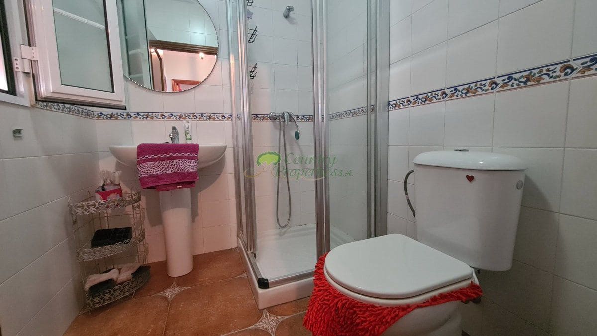 4 soverom Hus til salgs i Canillas de Albaida - € 437 000 (Ref: 8538151)