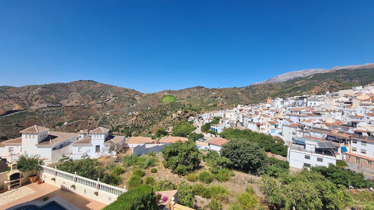 4 soverom Hus til salgs i Canillas de Albaida - € 437 000 (Ref: 8538151)
