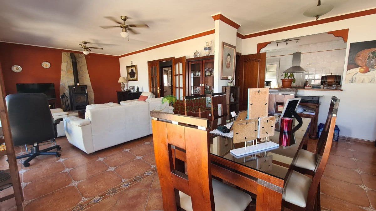 4 soverom Hus til salgs i Canillas de Albaida - € 437 000 (Ref: 8538151)