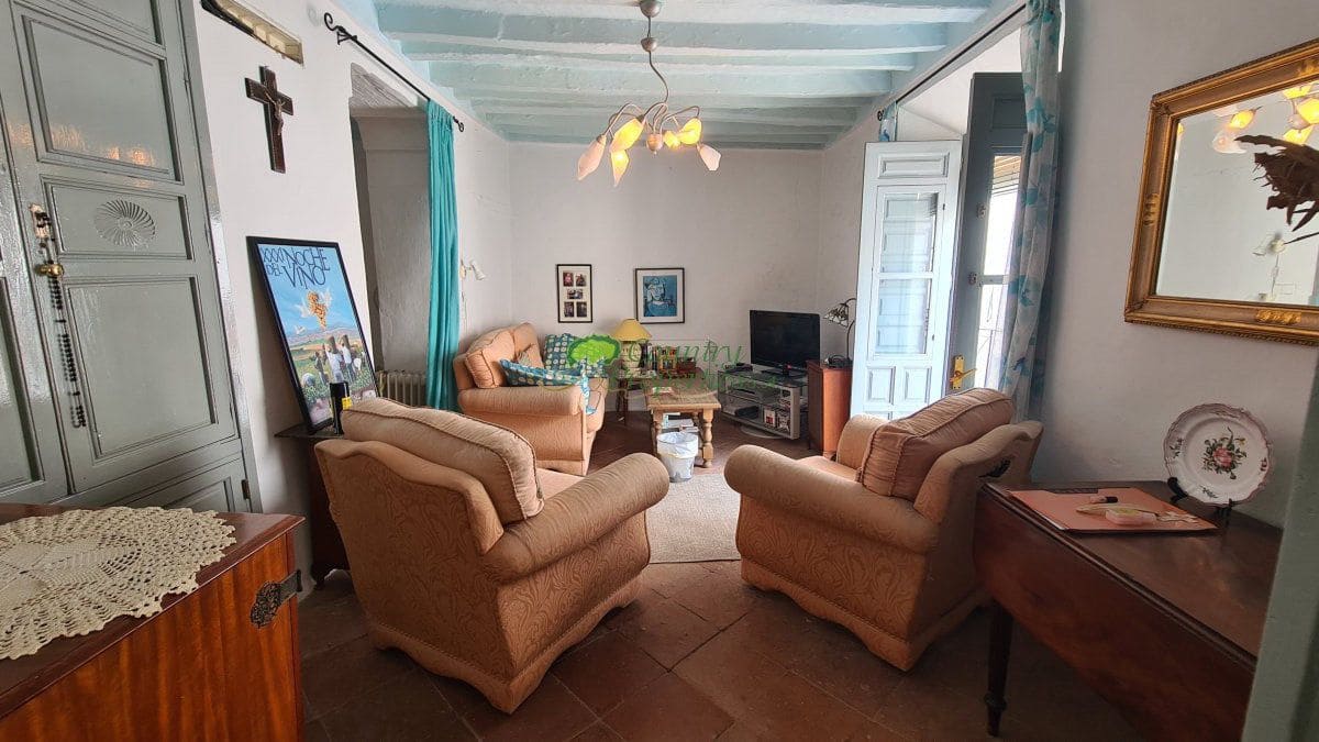 5 bedroom Townhouse for sale in Competa - € 230,000 (Ref: 8544461)
