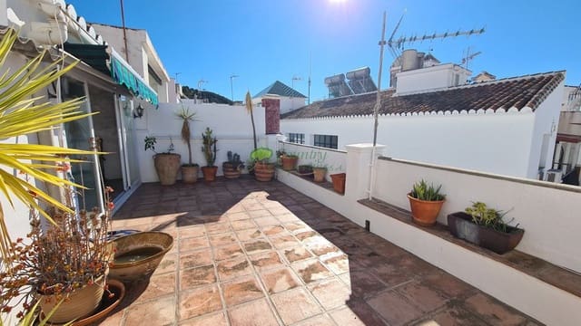 5 bedroom Townhouse for sale in Cómpeta - € 230,000 (Ref: 8544461)
