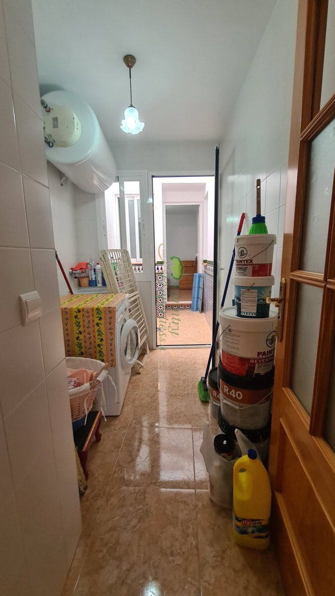 5 soveværelse Byhus til salg i Competa - € 155.000 (Ref: 8572139)