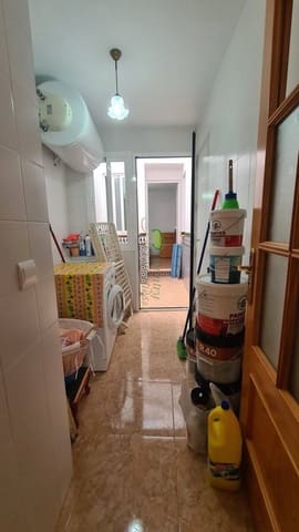 5 soveværelse Byhus til salg i Cómpeta - € 155.000 (Ref: 8572139)