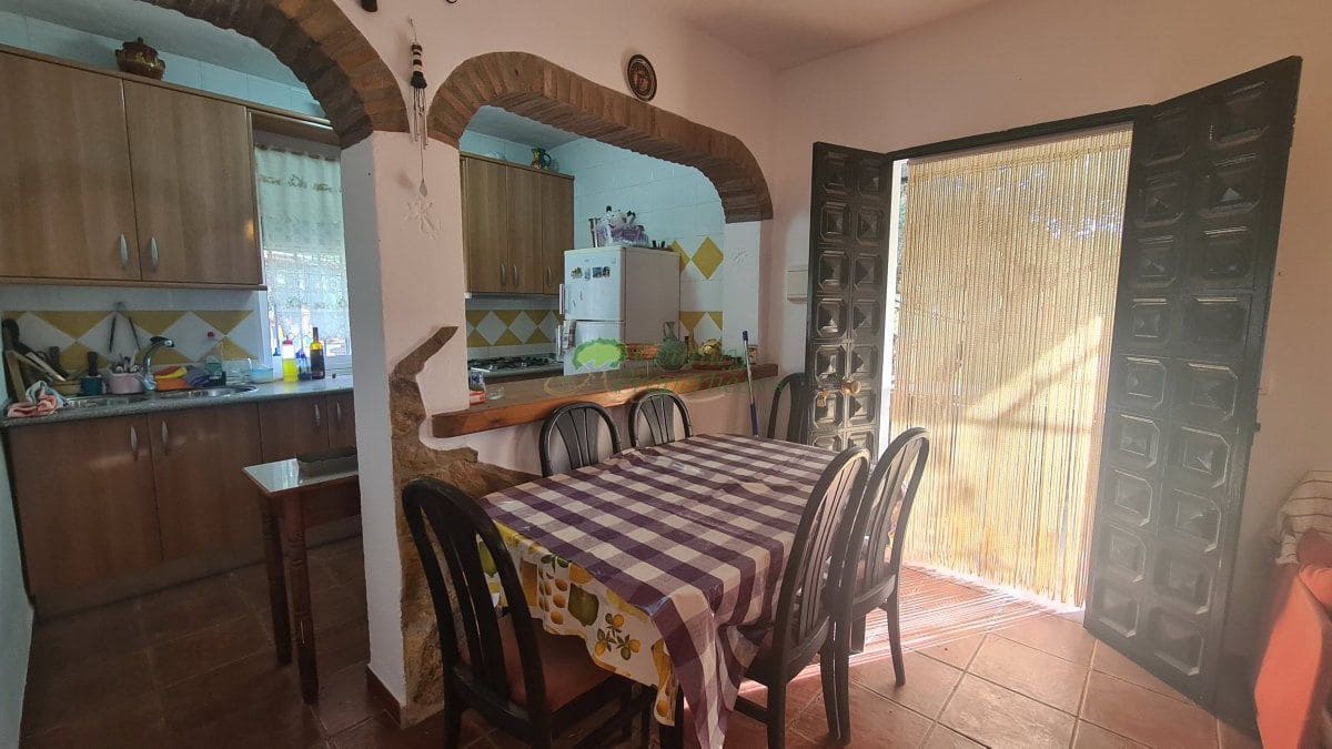 2 slaapkamer Finca/Landhuis te koop in Competa - € 170.000 (Ref: 8590315)