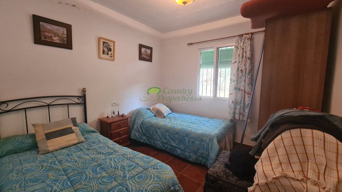 2 slaapkamer Finca/Landhuis te koop in Competa - € 170.000 (Ref: 8590315)