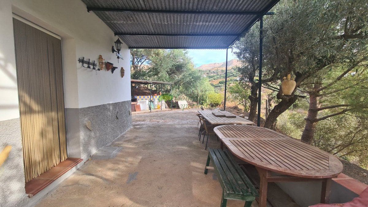 2 slaapkamer Finca/Landhuis te koop in Competa - € 170.000 (Ref: 8590315)