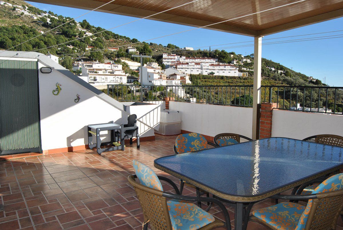 3 soveværelse Byhus til salg i Competa - € 184.000 (Ref: 8601327)