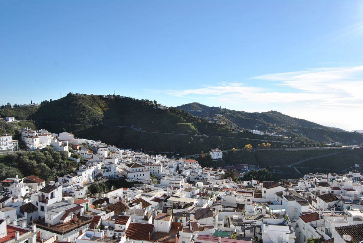 3 soveværelse Byhus til salg i Competa - € 184.000 (Ref: 8601327)