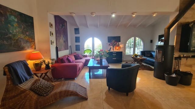 4 soverom Finca/Herregård til salgs i Cómpeta med garasje - € 599 000 (Ref: 8647984)