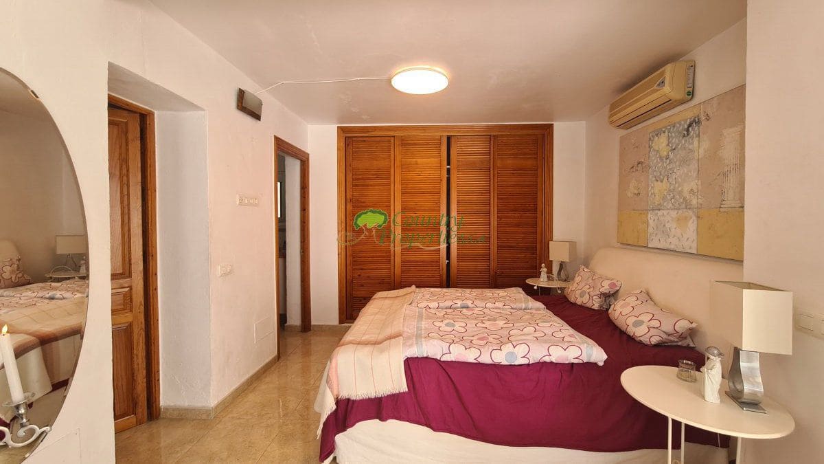 4 sovrum Finca/Hus på landet till salu i Competa med garage - 599 000 € (Ref: 8647984)